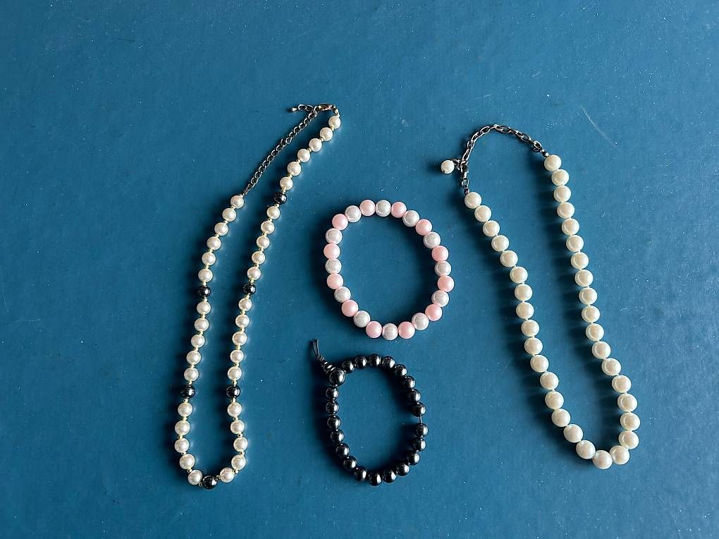 Catenine: Perlenartiger Modeschmuck – Usato da Möriken AG venduto da Doris5103