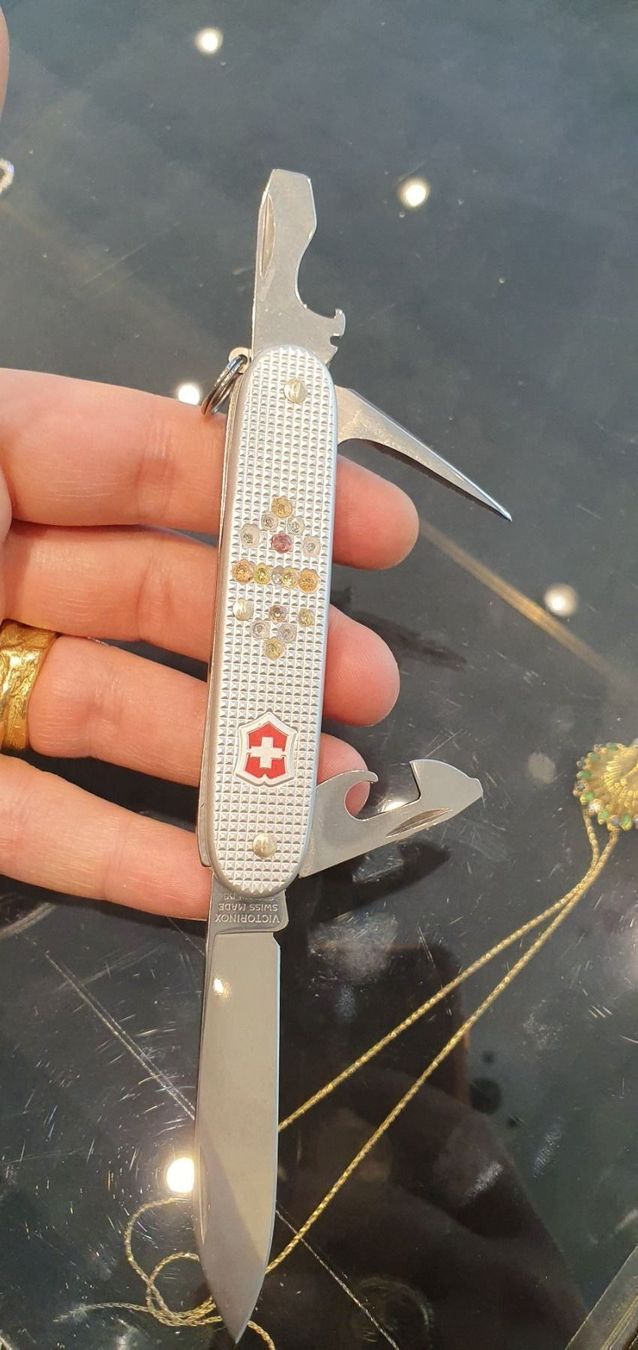 Victorinox Taschenmesser: SCHWEIZER TASCHENMESSER MIT ECHTEN SAFIR – Gebraucht aus Unterägeri von Altgoldschmuck 7