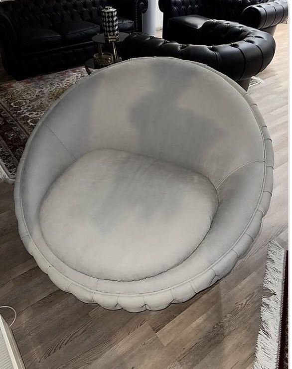 Poltrone: Sessel Chesterfield Echtleder – Nuovo (secondo la descrizione) da Zug venduto da sol_2cgs