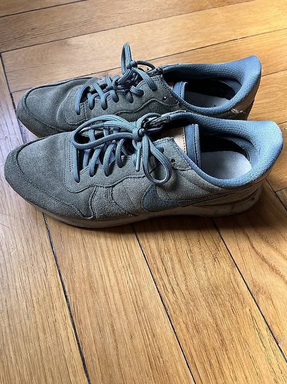 Nike Scarpe da uomo: Basket Nike vert sauge 42.5 – Usato da Lausanne venduto da ft79