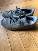 Basket Nike vert sauge 42.5