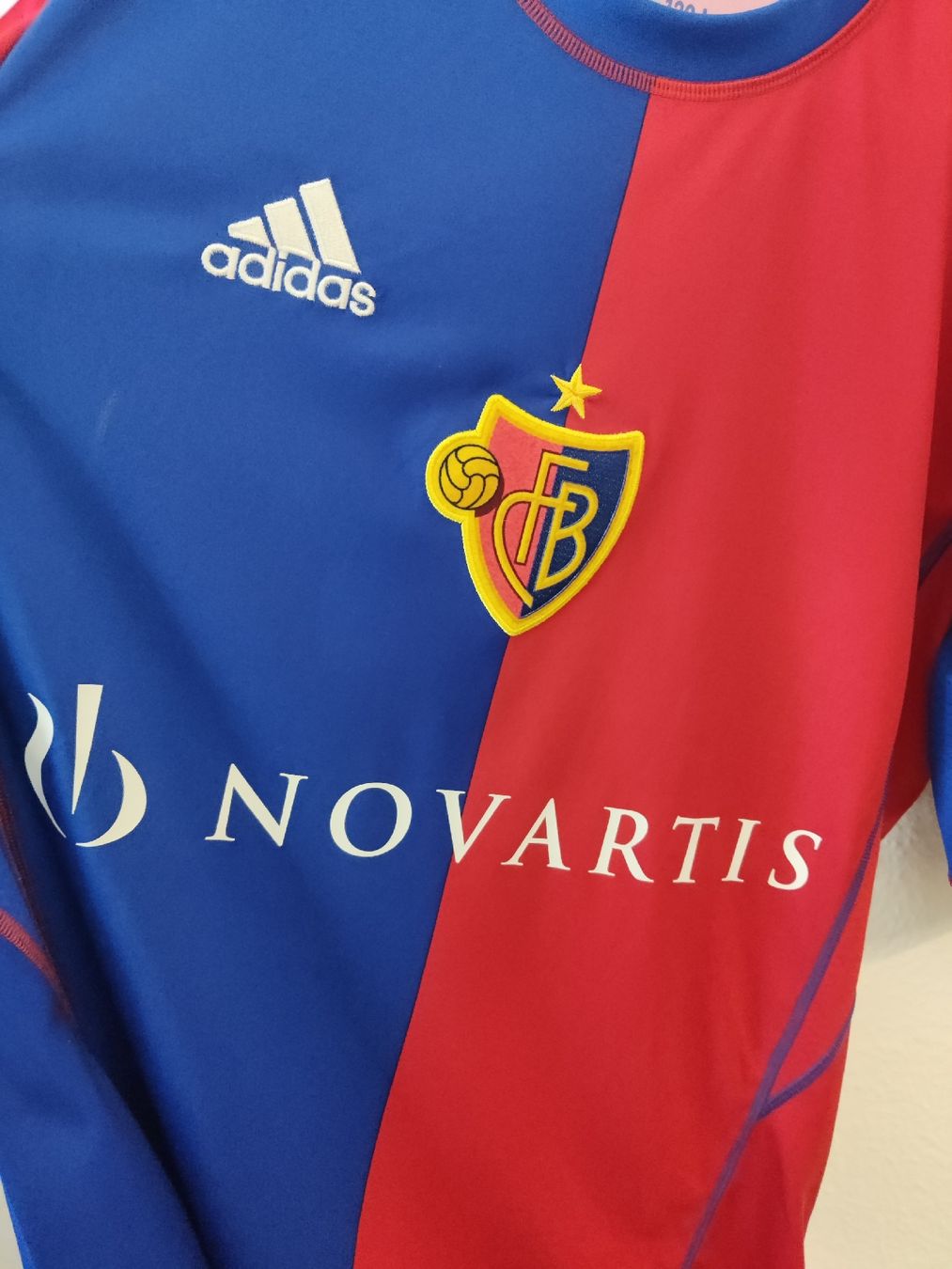 Adidas Leibchen & Hosen: FC Basel (Serey Die #8) 2013/14 (M) – Gebraucht aus Basel von Ringolero 4