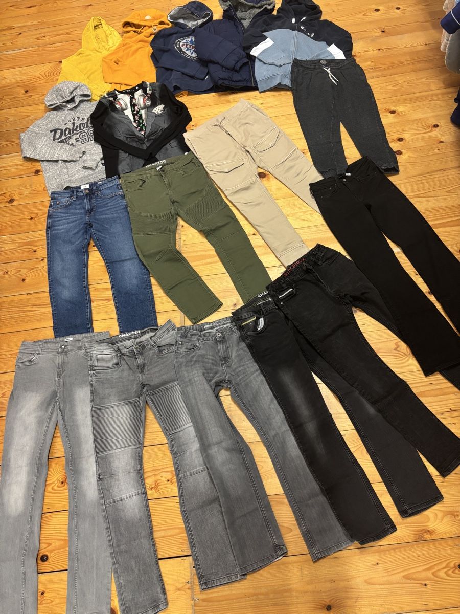 Lotti & Set di vestiti: Kleiderpaket Jungs, Grösse 164-S – Usato da Büren an der Aare venduto da Nikito2001