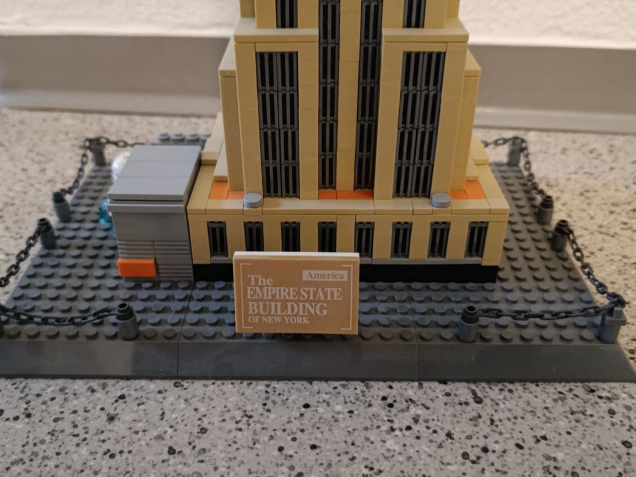 Lego Giocattoli: Empire State Building Lego fixfertig – Usato da Münchwilen TG venduto da Ingi5 1