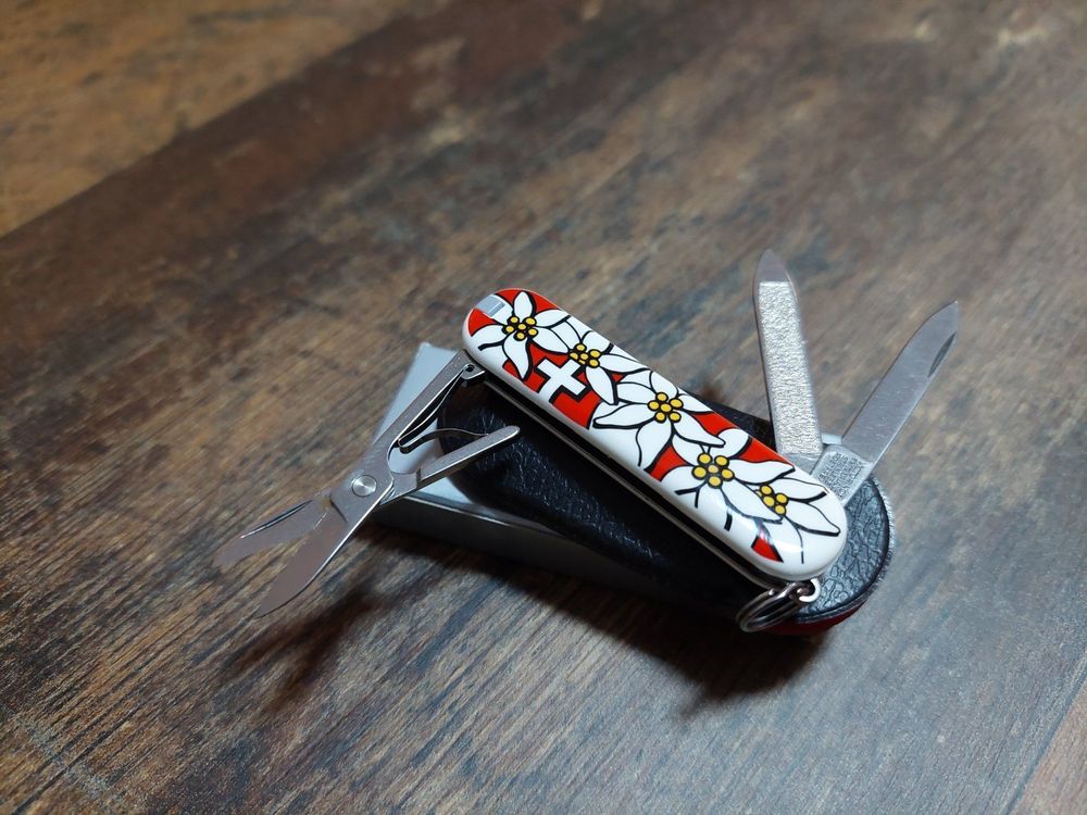 Victorinox Classic Edelweiss Kaufen auf Ricardo