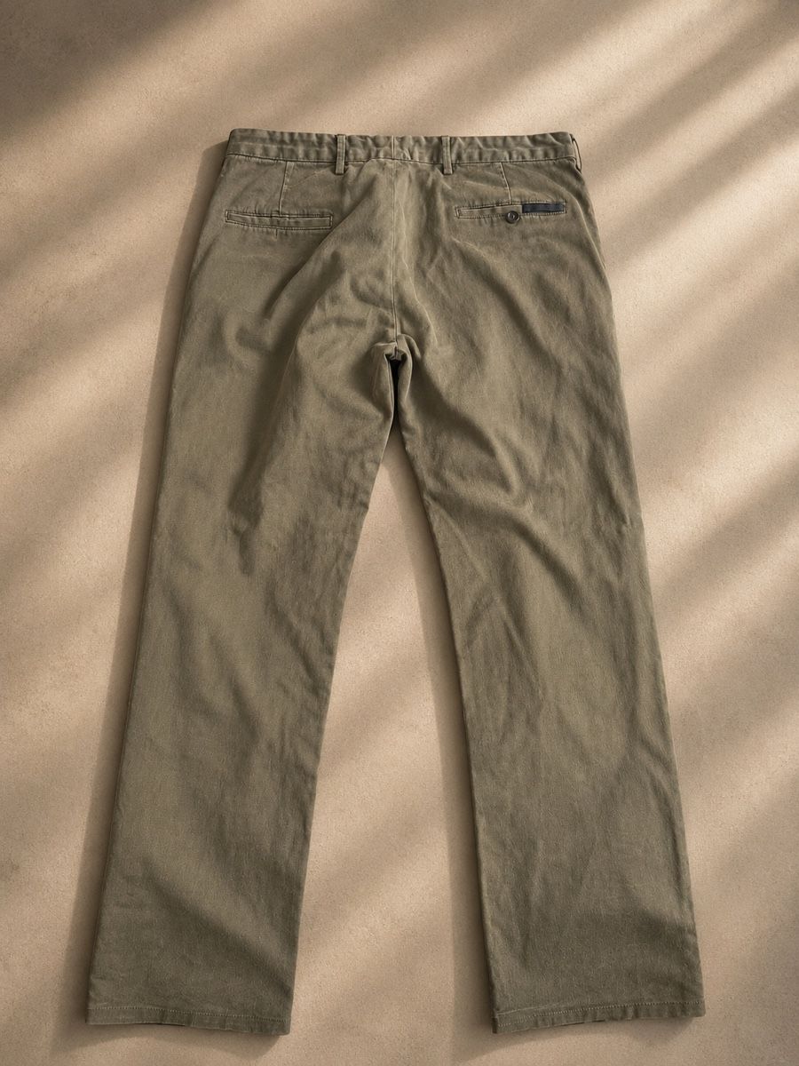 Prada Pantaloni: Pantalon Prada authentique - Taille 52 - État impeccable! – Usato da Lonay venduto da Paps_shooop 1