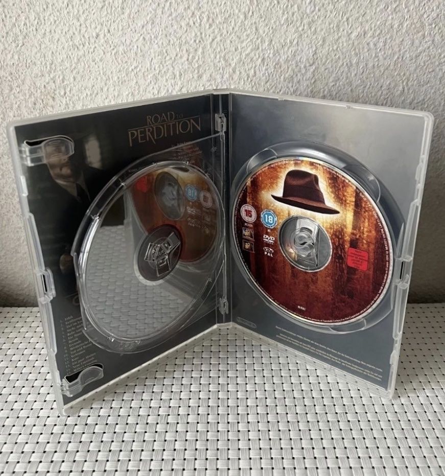 Tutti i DVDs: DVD Sammlung – Usato da Flawil venduto da NiceT 6