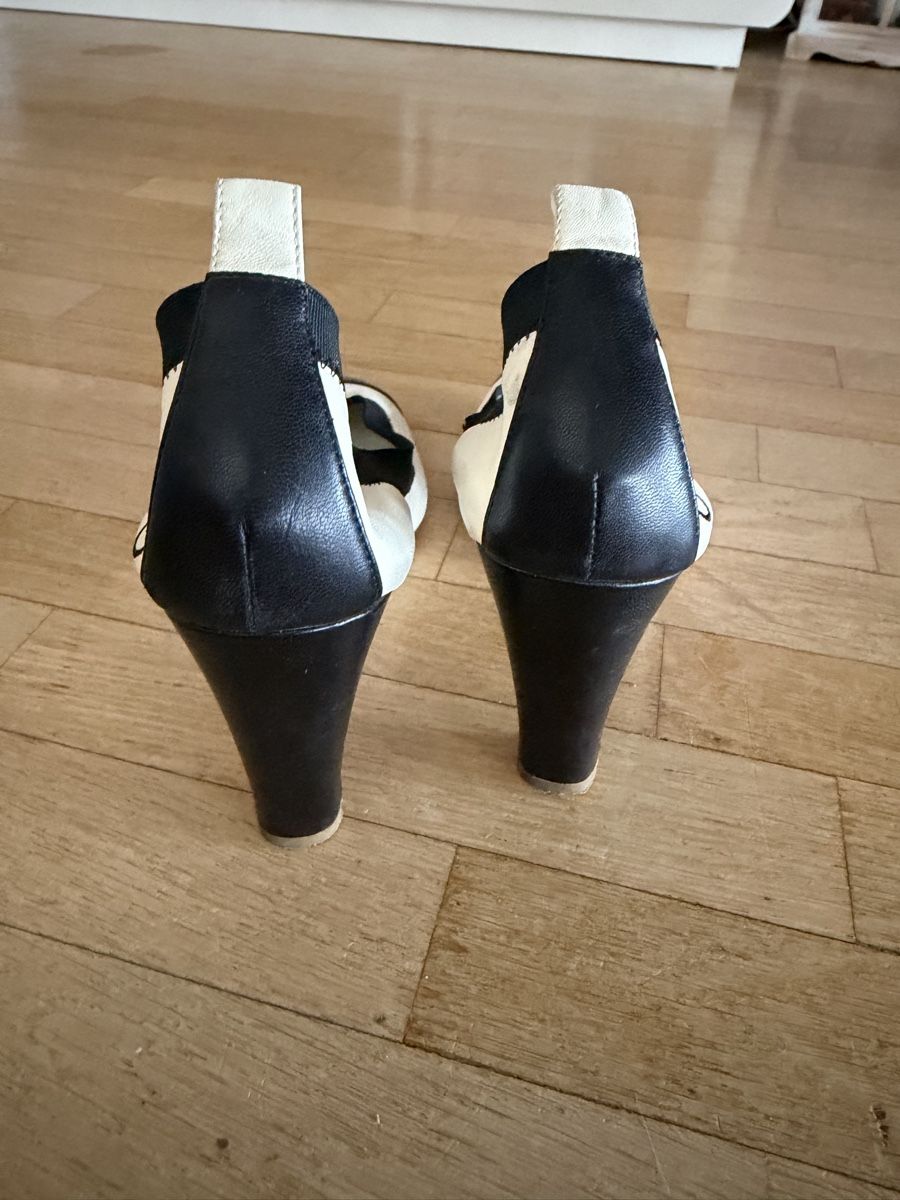Chanel Chaussures femmes: Escarpins Chanel  – D'occasion à Versoix par wen_75xm 3