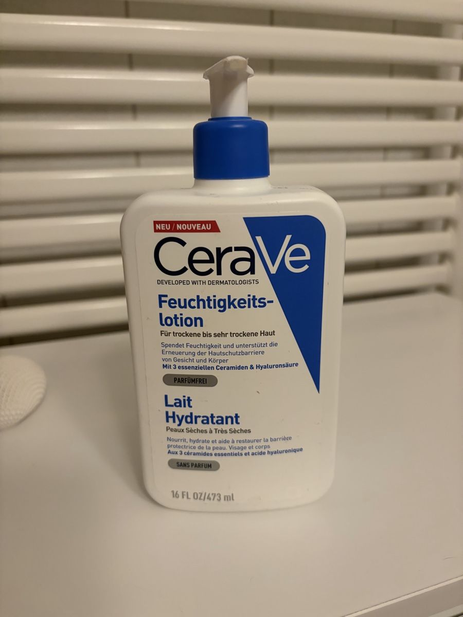 Cerave Idratazione:  CeraVe Feuchtigkeitscreme einmal benutzt – Usato da Oberdiessbach venduto da Wiederliebe