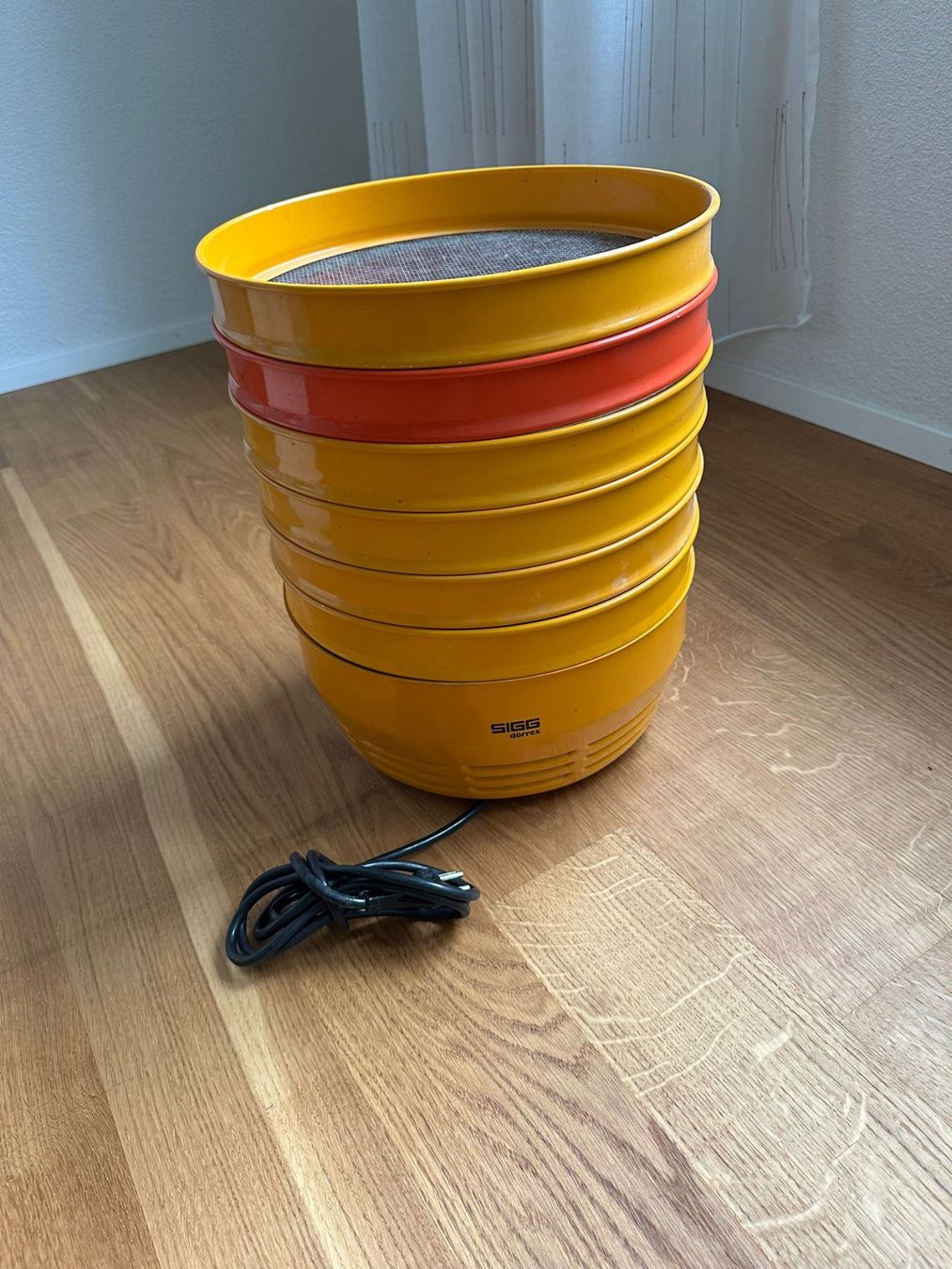 Elettrodomestici da cucina: SIGG Dörrex Dörrgerät 6 Gitter – Usato da Burgdorf venduto da Apfel62