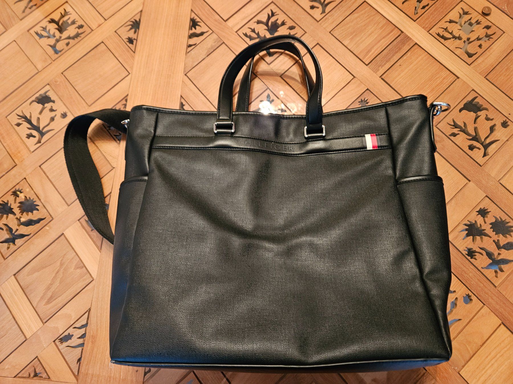 Borse: Tommy Hilfiger Tasche – Usato da Basel venduto da brightliving