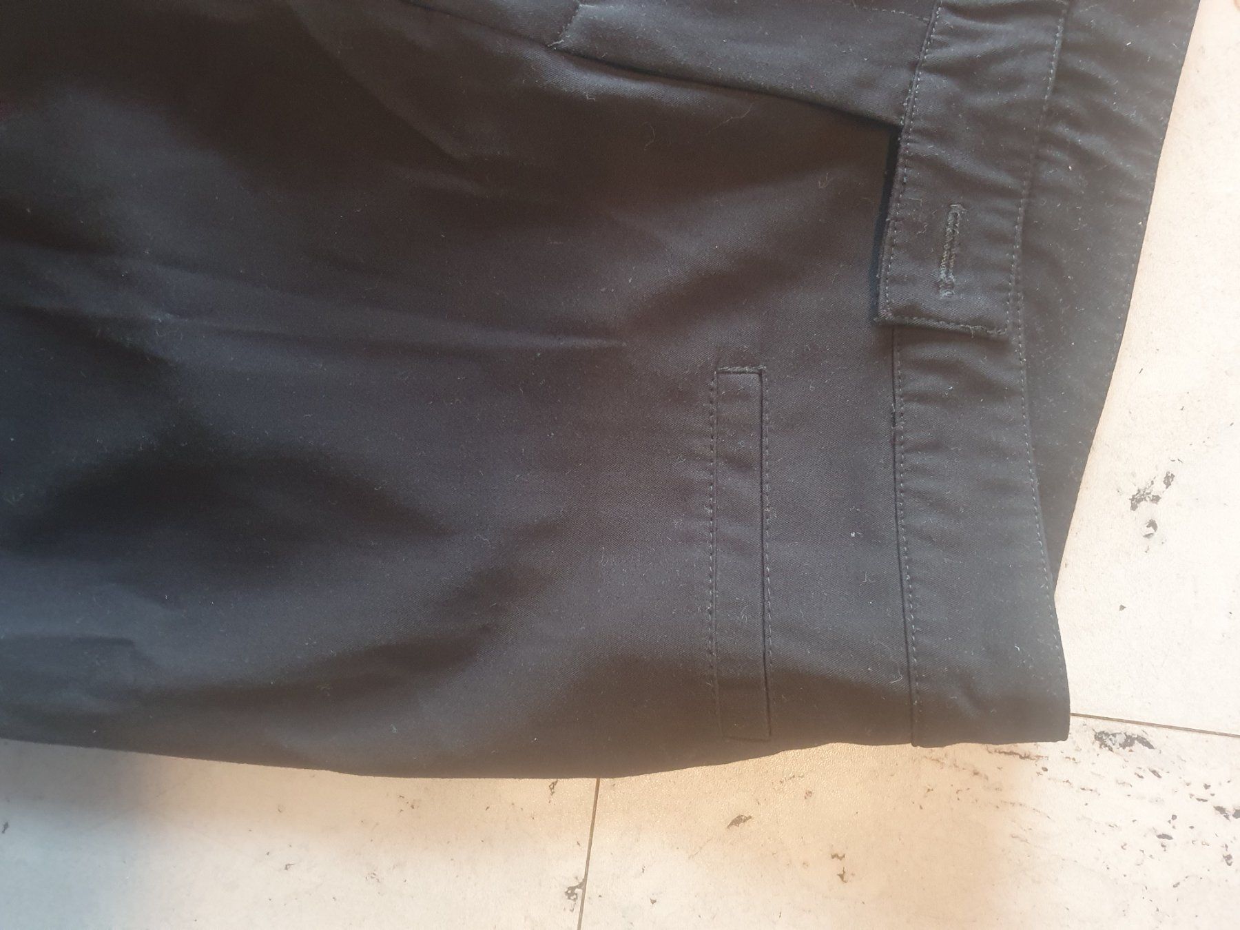 Hosen: Hosen – Gebraucht aus Moosseedorf von Sonnenschein.. 2