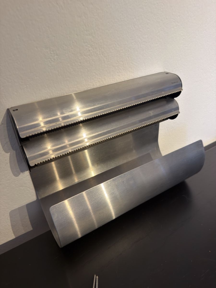 Blomus Altro per la casa: Küchenrollenhalter blomus Edelstahl  – Usato da Widnau venduto da kustercarmen 1