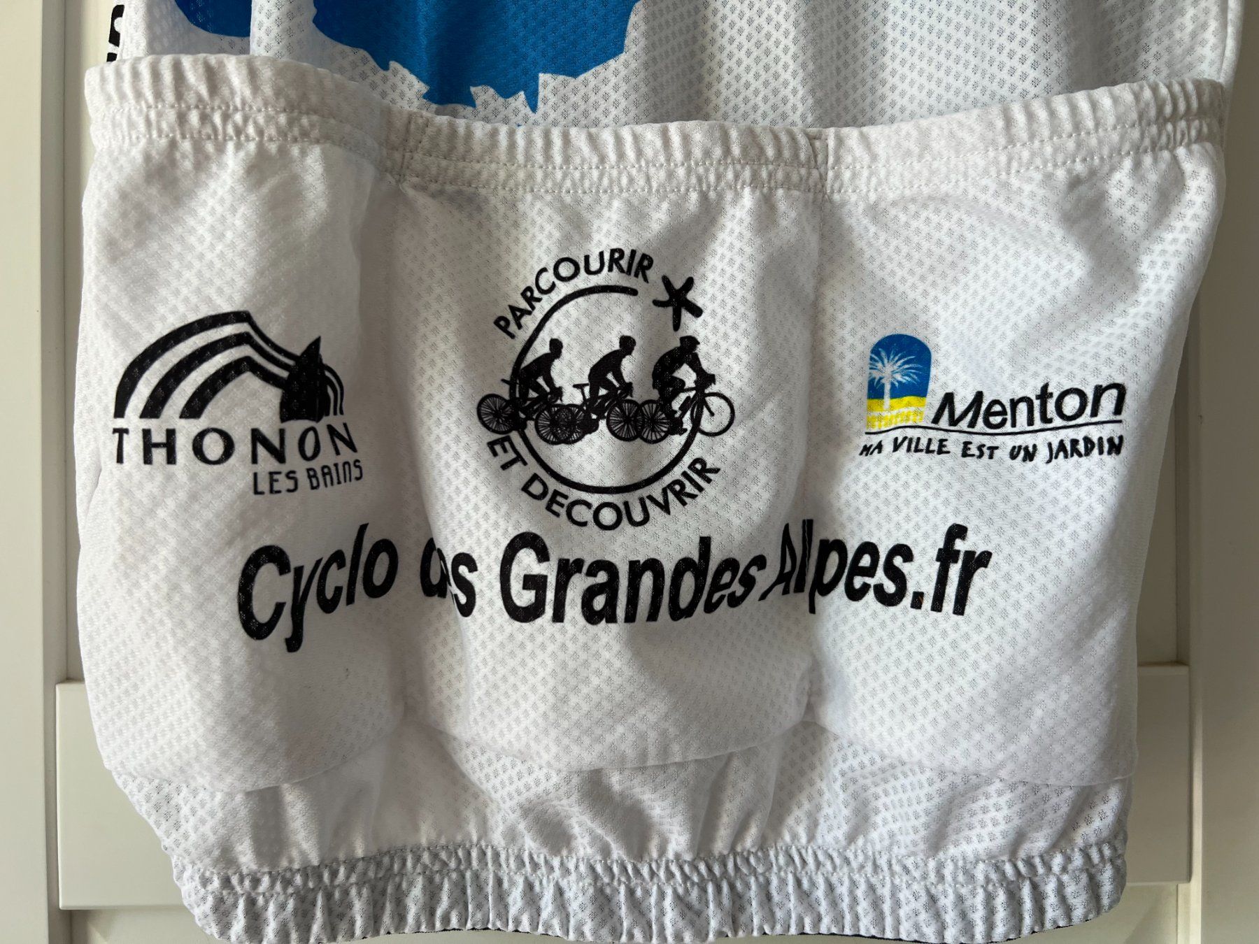 Canottiere & Pantaloni: LA MODE DU SPORT Maillot de cyclisme taille L – Usato da Cossonay-ville venduto da Super-Price-Quality 4