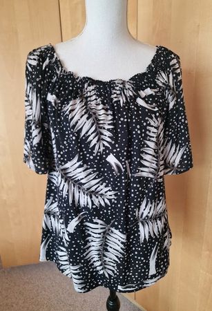 ❣️KURZARM VISCOSE- BLUSE GR.M, SCHWARZ/WEISS/GRAU GEMUSTERT