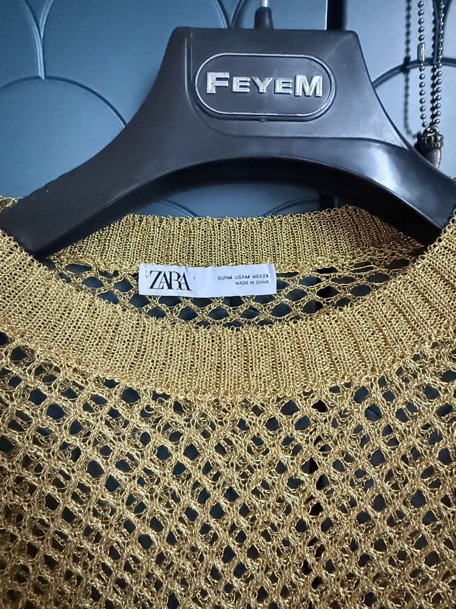 Zara Tops: Splendido top Zara , color oro – Neuf (Voir description) à Bellinzona par bul_mvy5 1