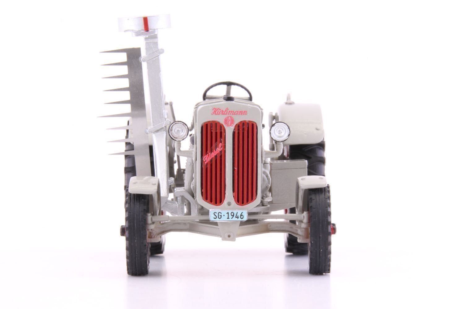 Hürlimann Modellini d'auto: HÜRLIMANN TRAKTOR D200 MIT EGGE 1:32 – Nuovo e nell'imballaggio originale da Suhr venduto da Moebelsiralfred 3