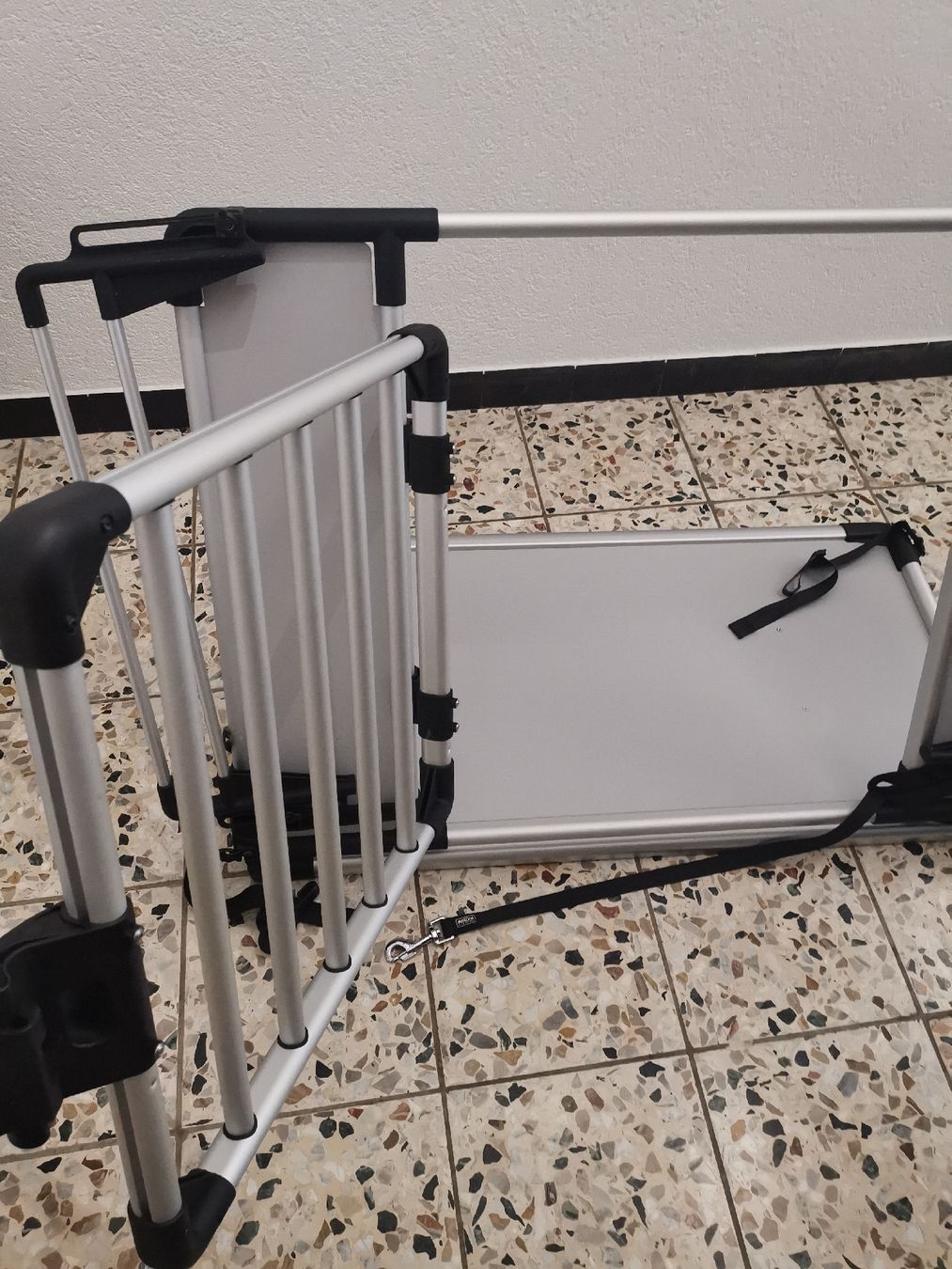 Trixie Gabbie, trasporto & Sicurezza: Hundegitter Auto – Usato da Sulz AG venduto da L_Heeb 2