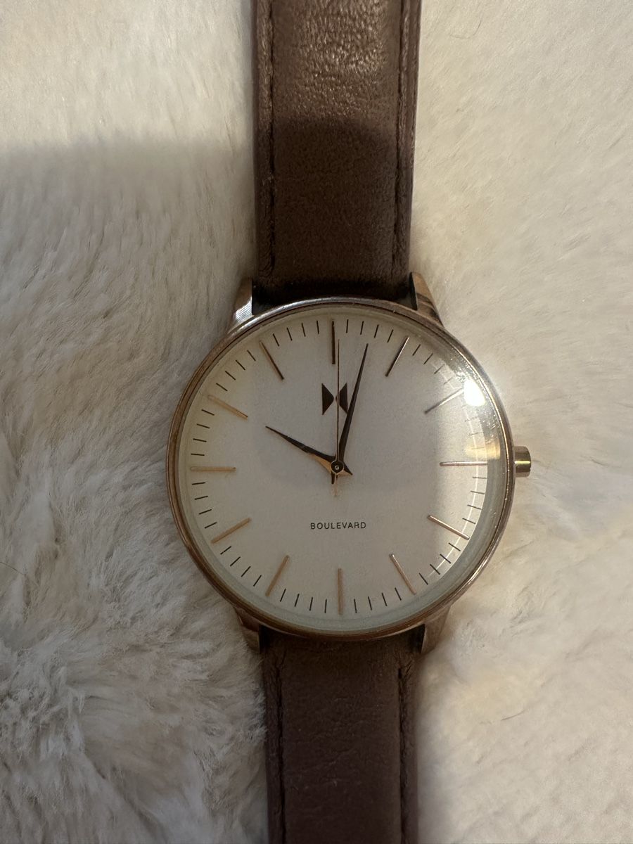 Orologi: Stylish MVMT Boulevard Watch - Brown Leather Strap! – Nuovo (secondo la descrizione) da Sorengo venduto da dis_tfq6