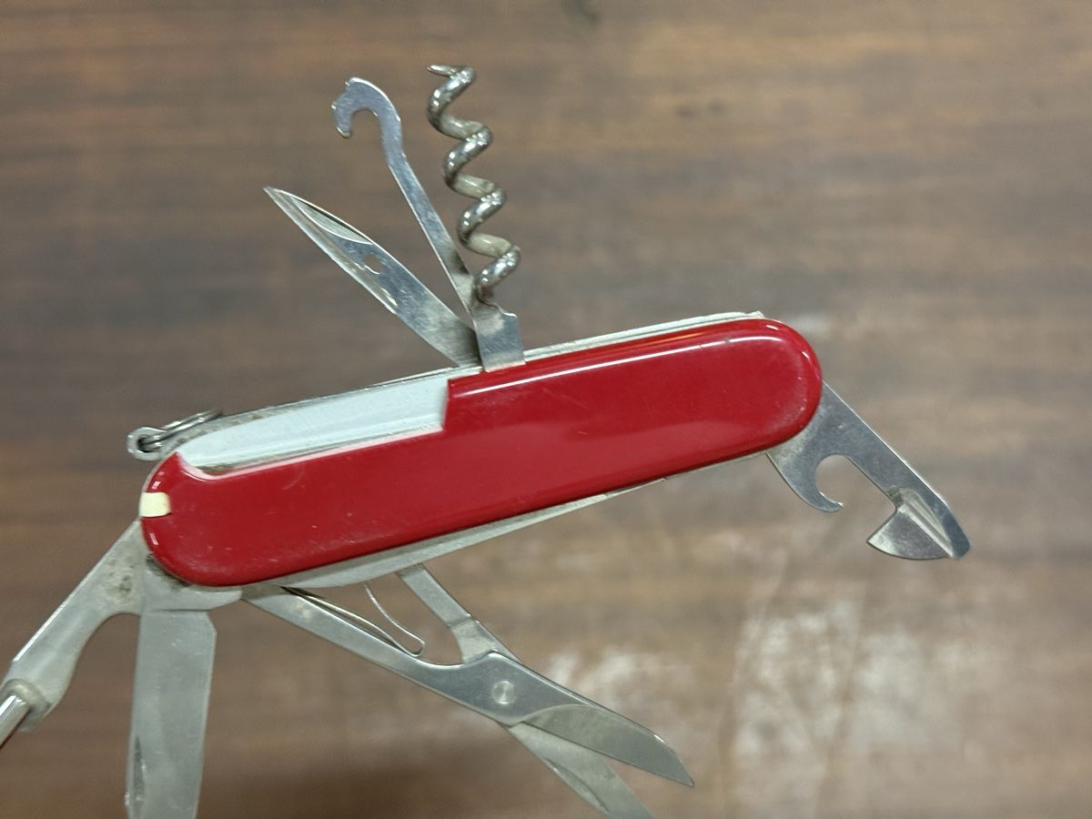 Victorinox Couteaux de poche: Couteau modele de présentation Victorinox  – D'occasion à Sierre par OCNL 3