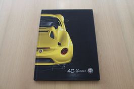 Alfa Romeo 4C Spider Hardcover Prospekt 2/2015 Italienisch