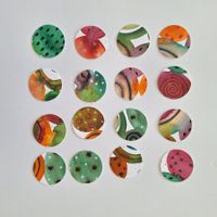 16 Papierkreise bemalt Aquarell zum Basteln / Scrapbooking