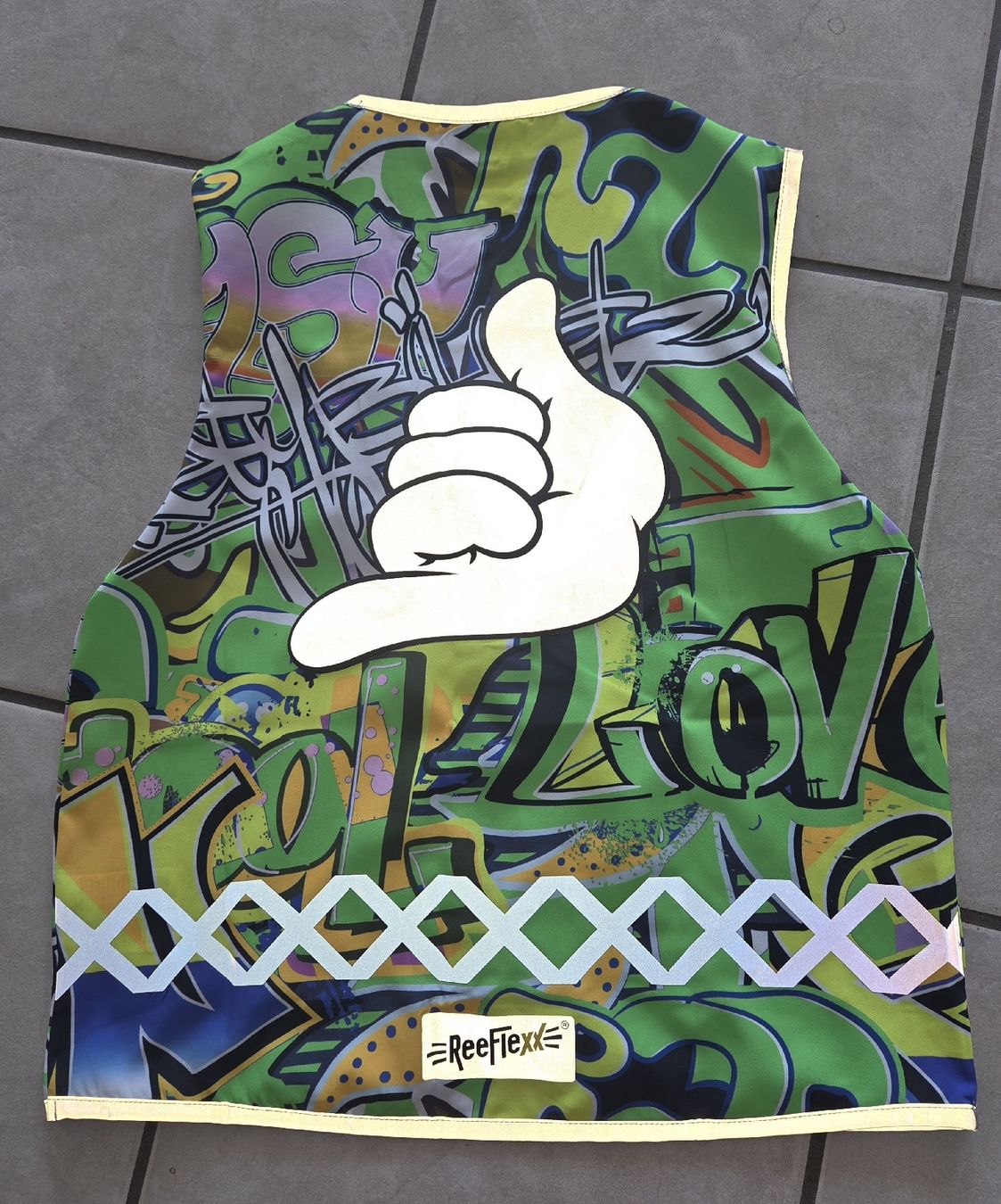 Altro abbigliamento per bambino: Reeflexx Warnweste Graffiti Design  neuwertig – Nuovo e nell'imballaggio originale da Oensingen venduto da kruemel82 2