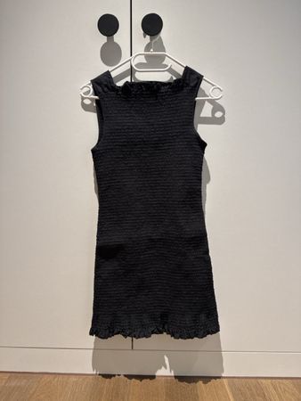 Sezane Kleid schwarz gerippt Grösse 36 in gutem Zustand