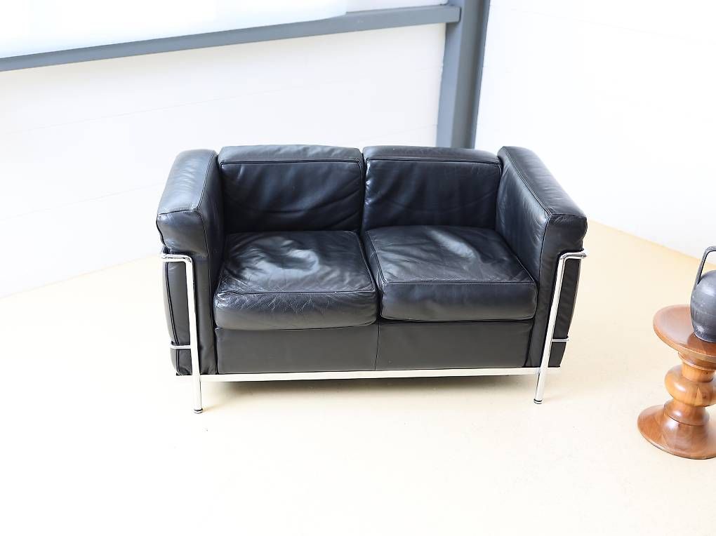 Cassina Divani: Le Corbusier Sofa LC2 von Cassina – Usato da Meinisberg venduto da atelier_TILIJA 3