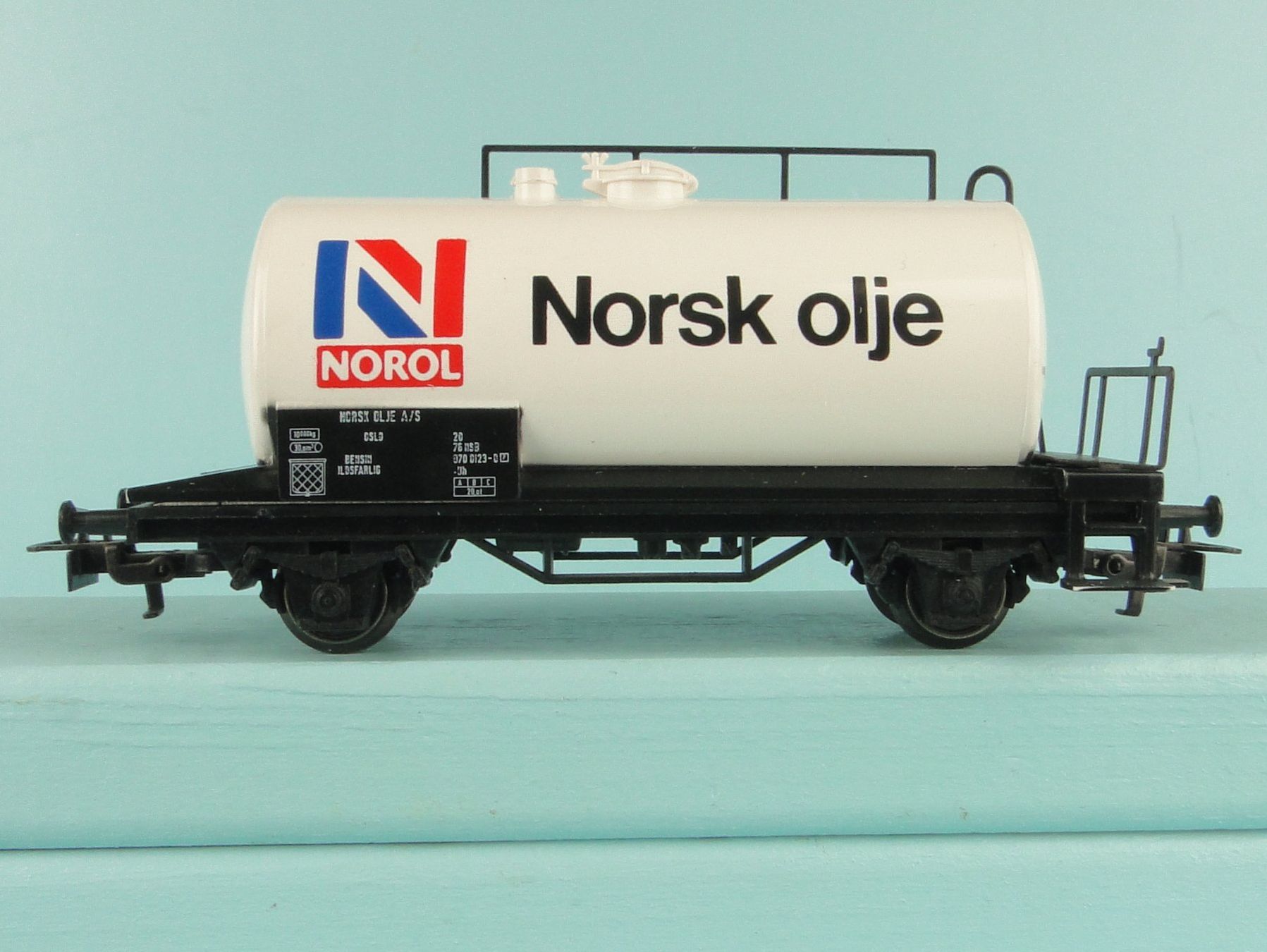 Märklin Modelleisenbahnen: Märklin 4443 NSB Norsk Olje – Gebraucht aus Bülach von cann11 1