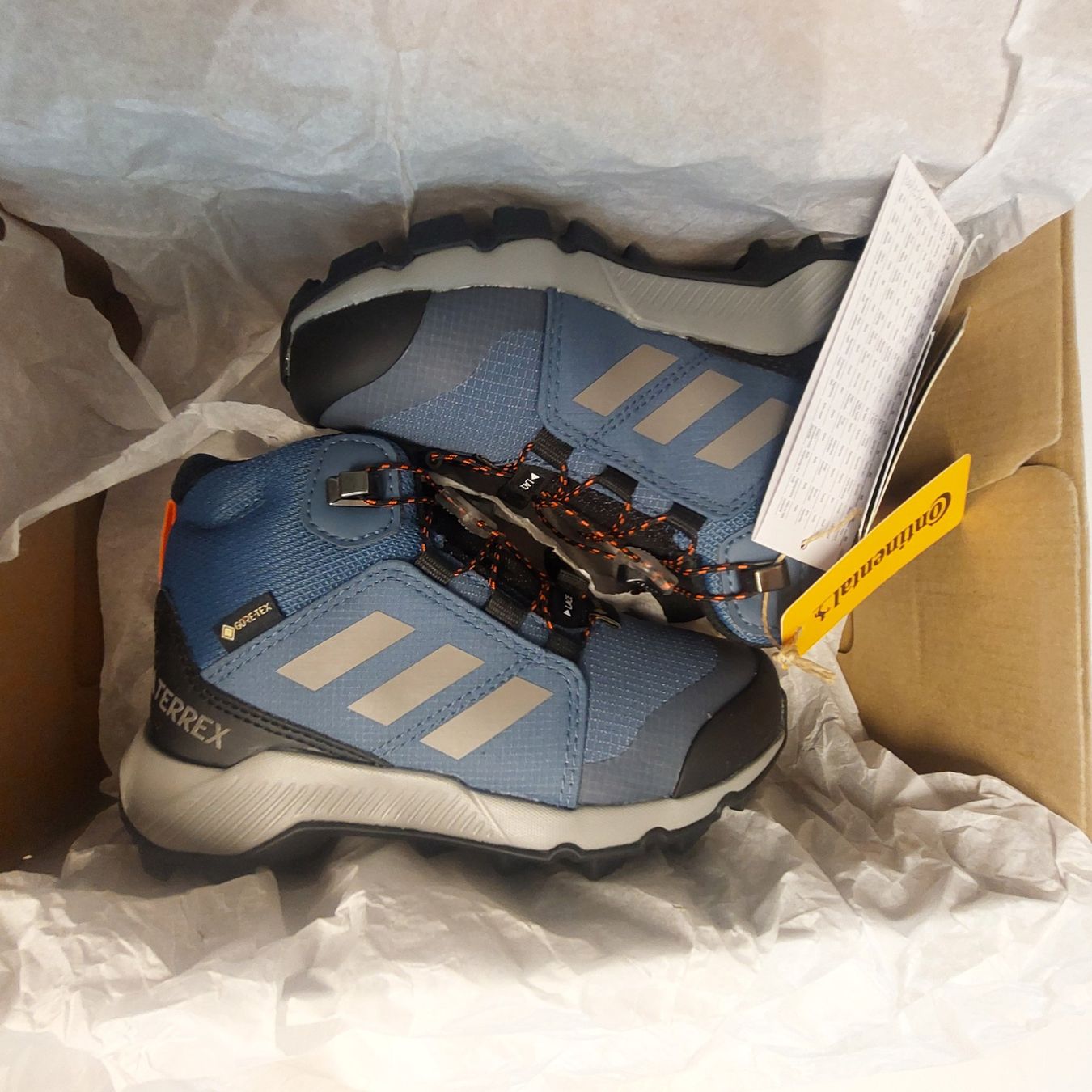 Adidas Chaussures garçon: Adidas Terrex (neu) – Neuf avec emballage d'origine à Basel par oliversenn87 3