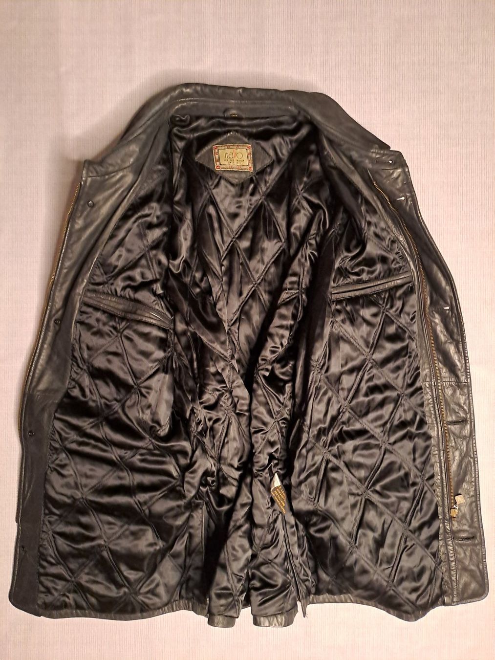 Giacche: Leder Jacke  gefürtet,  since 1972 – Usato da Capolago venduto da LA.BOTTEGA 3