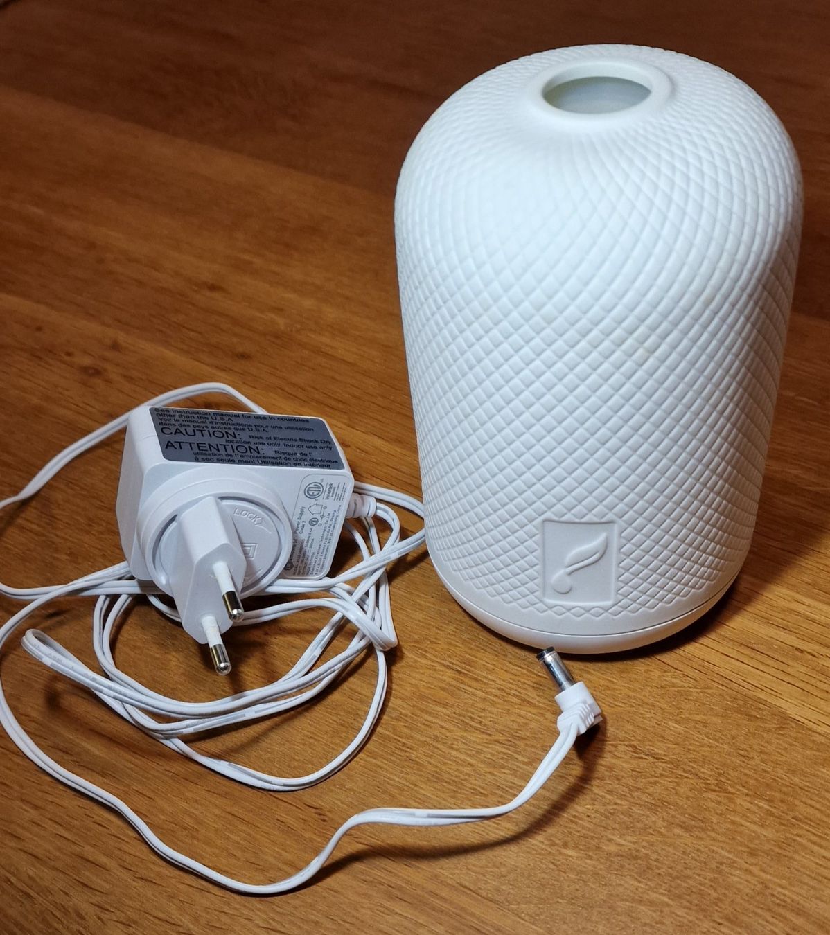 Diffusori di oli essenziali: Aroma Diffuser weiss mit Netzteil nicht gebraucht – Nuovo (secondo la descrizione) da Steinerberg venduto da manjidoda
