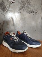 Blaue Pikolinos Schuhe, Gr 39, dunkelblau mit weissen Sohlen