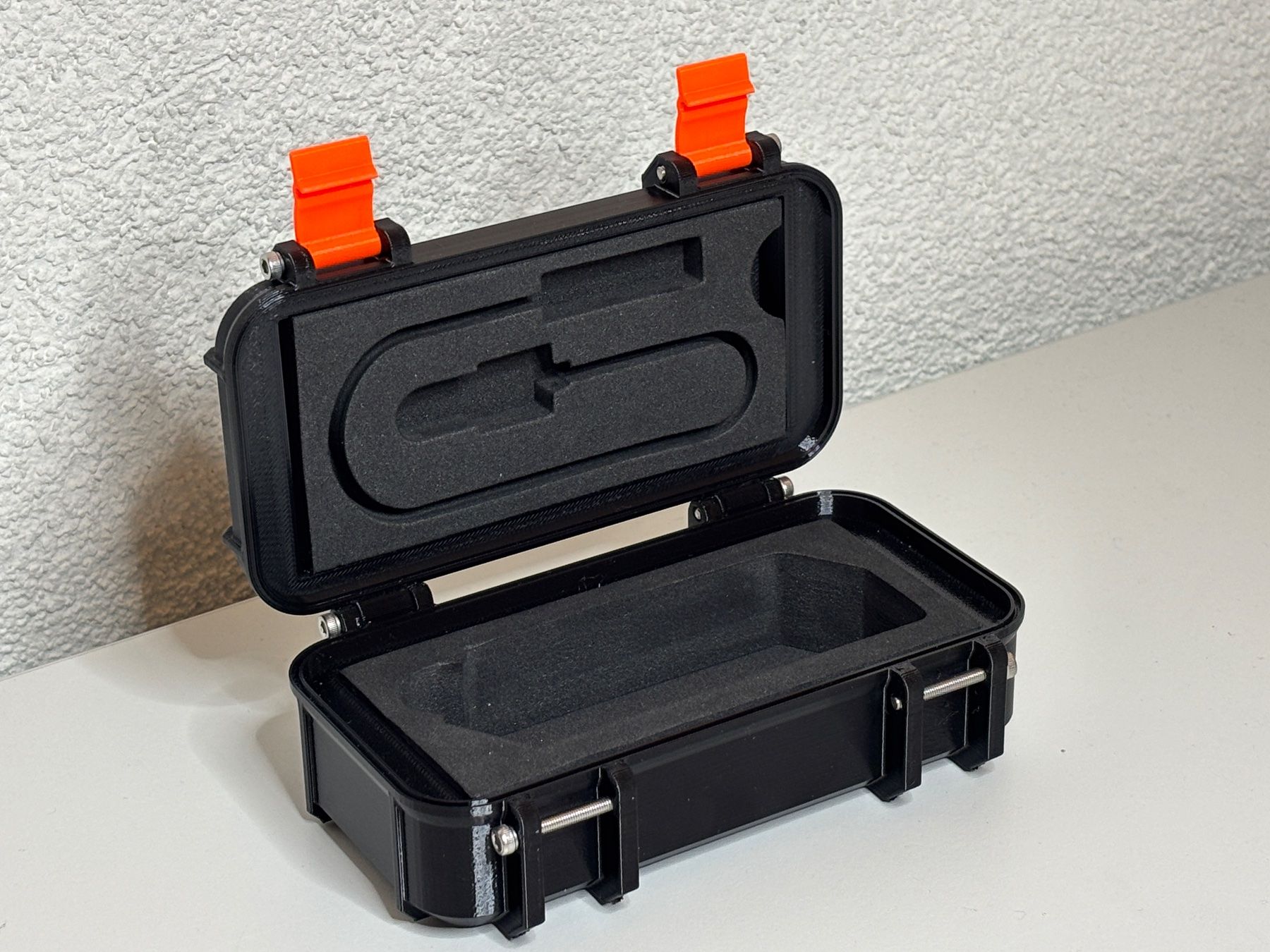 Altro per la casa: Flipper Zero Robust Case (PETG) – Nuovo (secondo la descrizione) da Montreux venduto da Space_koaster 2