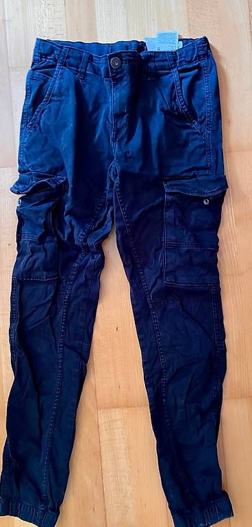 Hosen: Cargo Hose Jack Jones – Gebraucht aus Horgen von braids3