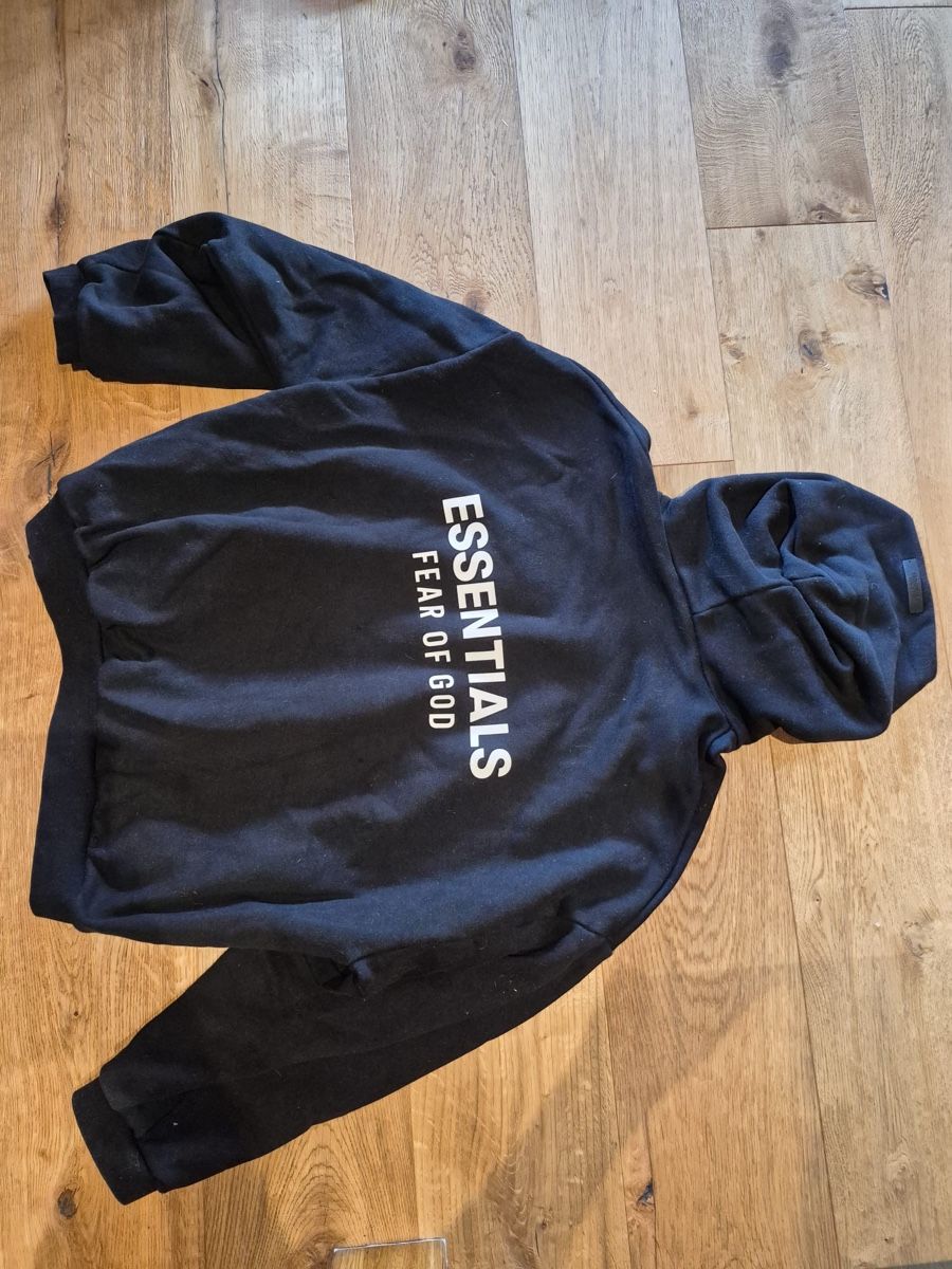 Fear of God Pulls & Sweat-shirts: Pull Essential M  – D'occasion à Gryon par eli_zst5