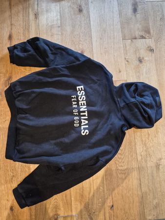Pull Essential M 