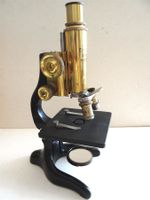 antikes Mikroskop Leitz in orig. Holzkoffer