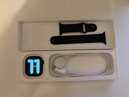 Apple Watch Series 10 46mm (GPS + Cellular), 98% & Milanaise