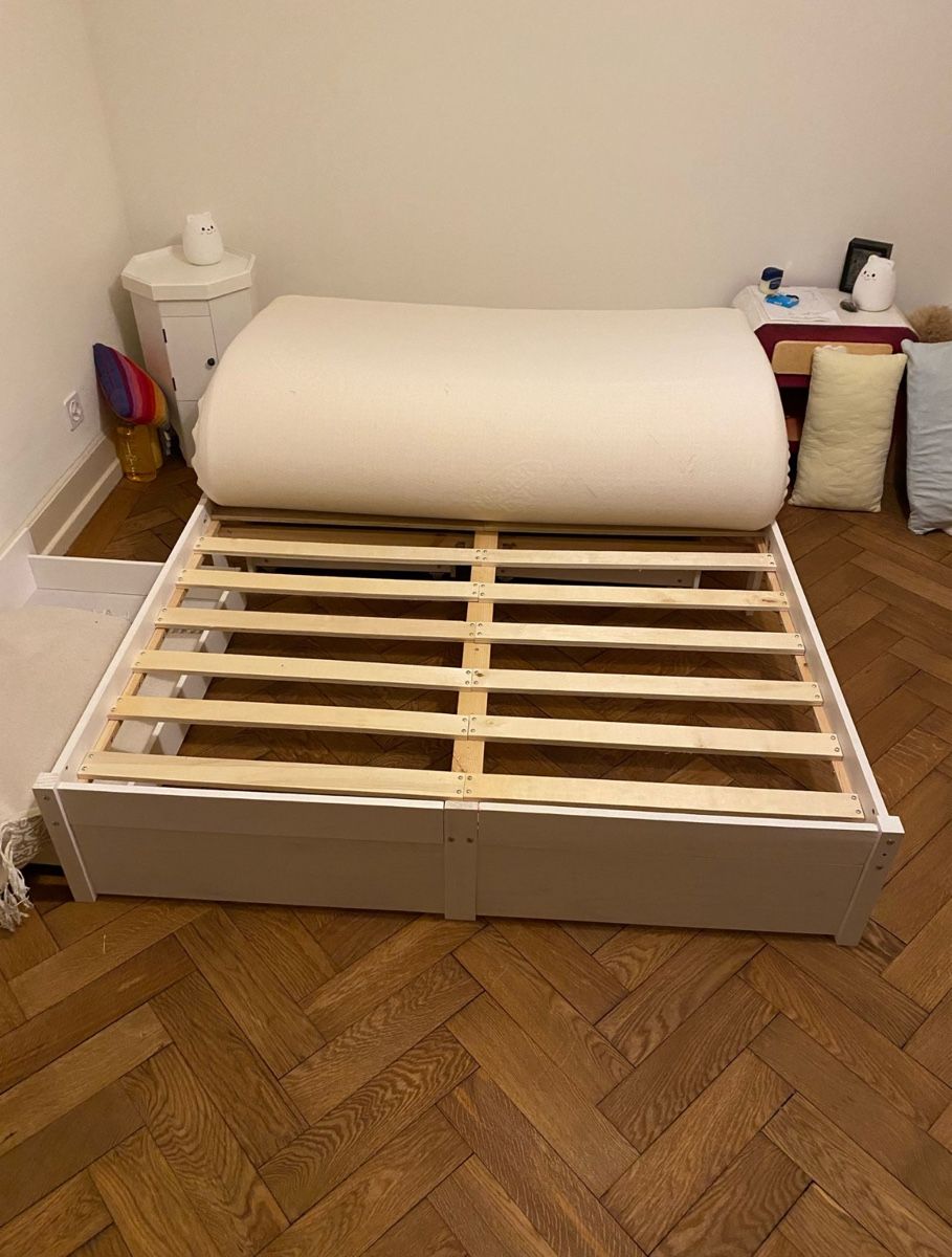 Reti a doghe: Sommier avec rangement – Usato da La Neuveville venduto da DorisV123 2