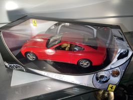 Ferrari 612 Scaglietti Modellauto Hot Wheels 1:18 neu rot