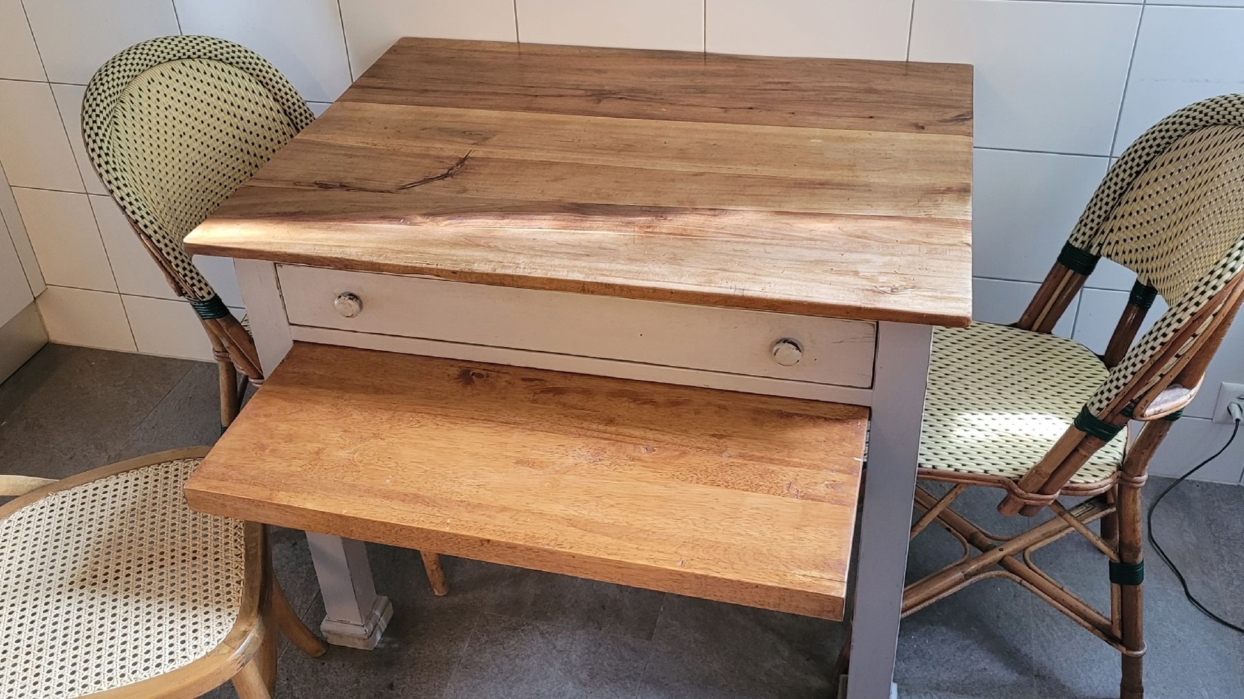Tavoli: Table de cuisine vintage – Usato da Genève venduto da uneautresaison 3