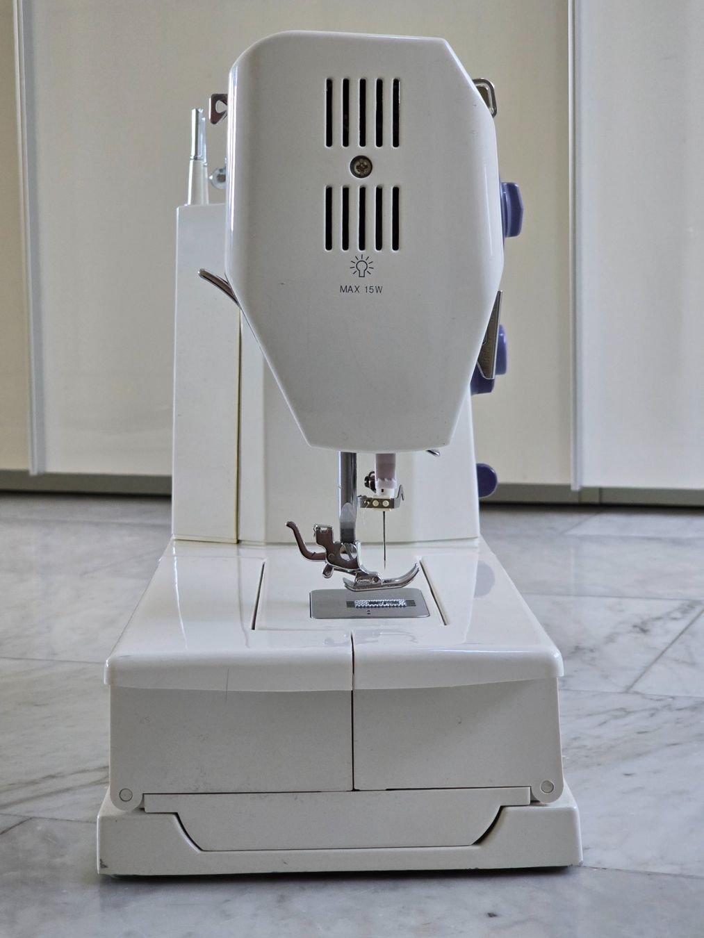 Mio Star Nähmaschinen: Nähmaschine MIOSTAR ELECTRONIC – Gebraucht aus Arlesheim von bebbirofo01 3