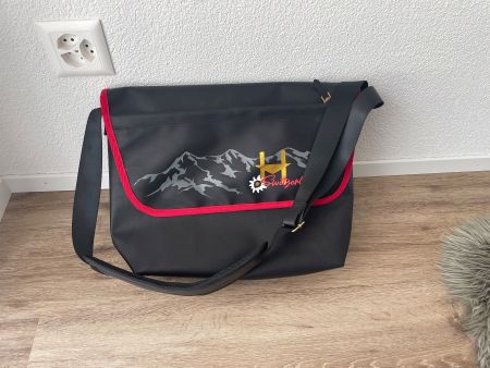 Tasche (neu), Schweiz