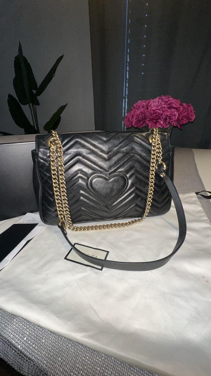 Gucci Borse da donna: Gucci Marmont Medium  – Usato da Zürich venduto da Sarinha_p 2
