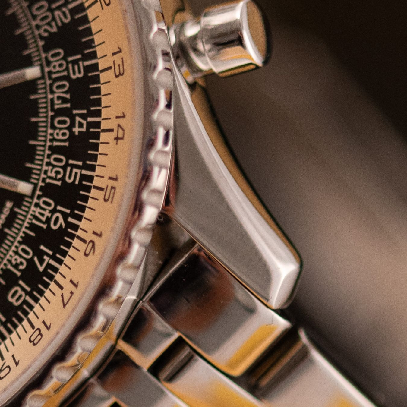 Breitling Orologi: Breitling Navitimer / A13322 / 2003 / Full Set – Usato da Luzern venduto da PrimeSwissTime 4