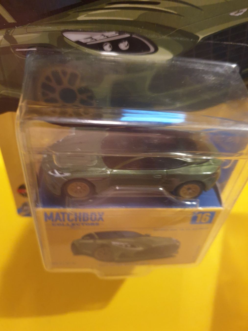 Matchbox Modellini d'auto: Matchbox 2023 ASTON MARTIN DB12 – Nuovo e nell'imballaggio originale da Oftringen venduto da Rotor 5