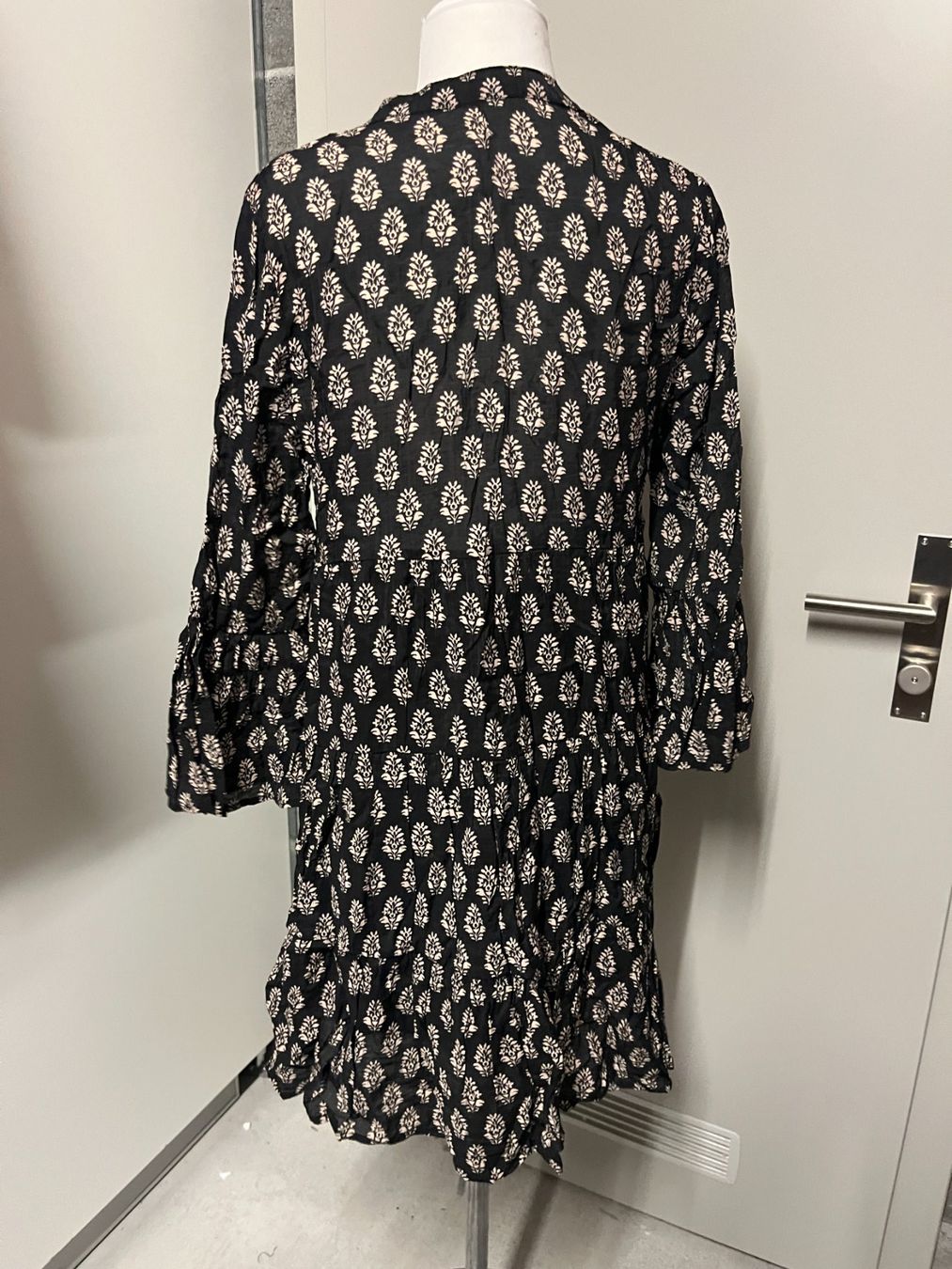 Vestiti: Kleid, Viskose, Gr. S/M, NP 89.- – Nuovo (secondo la descrizione) da Interlaken venduto da Jasmin_Flower 3