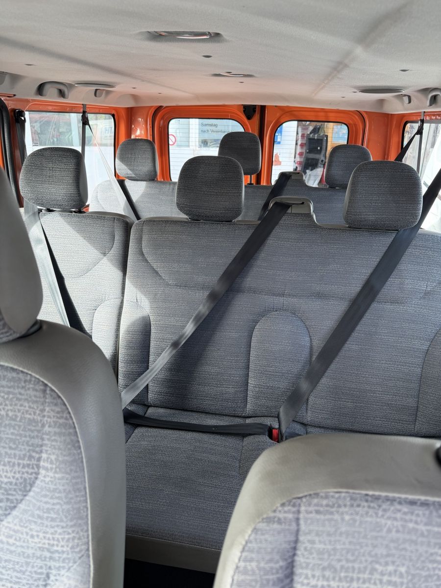 Renault Veicoli commerciali: Renault Trafic orange/weiss gebraucht – Usato da Dübendorf venduto da Rak1 6
